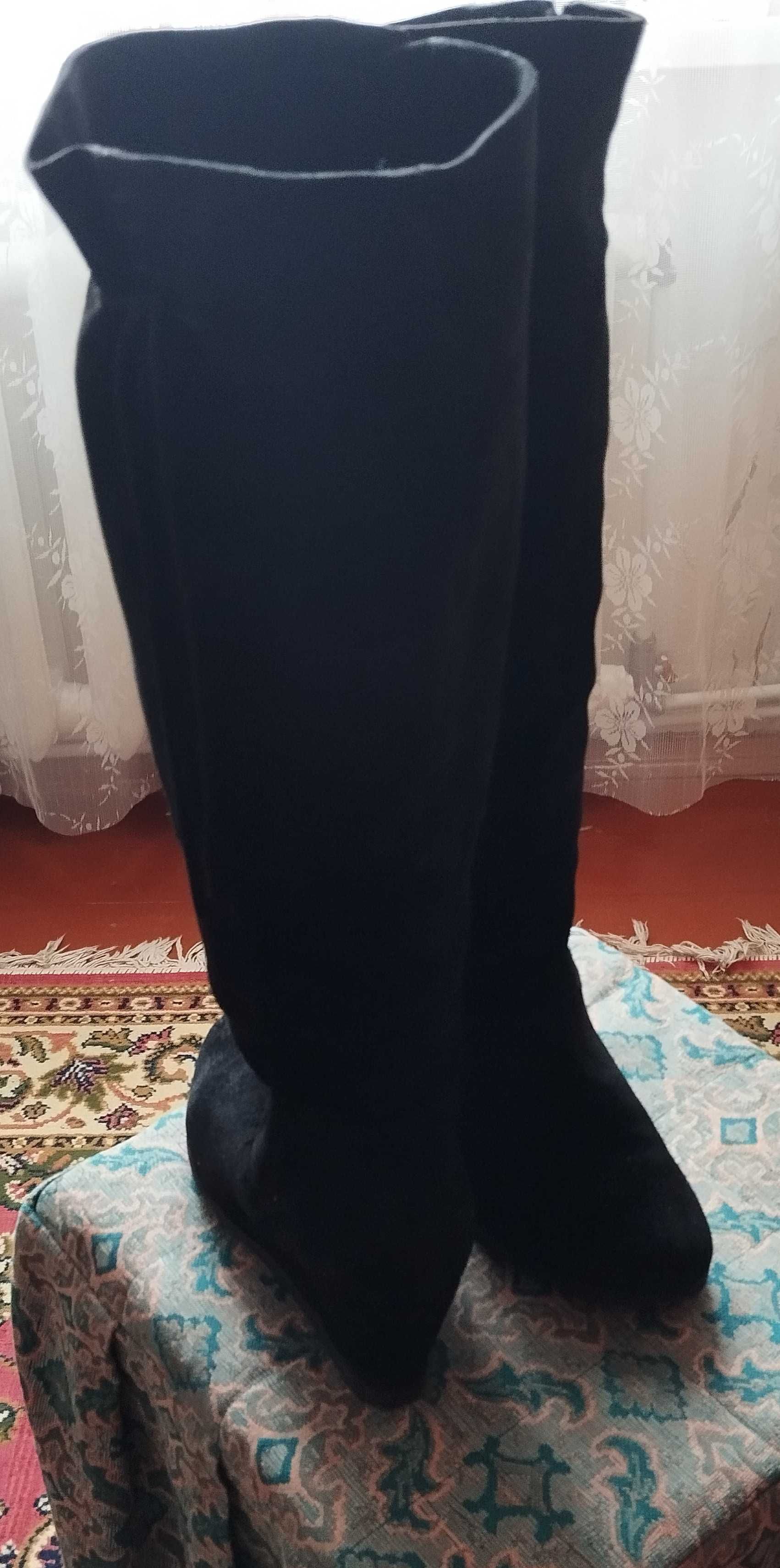 Сапожки зимові високі
