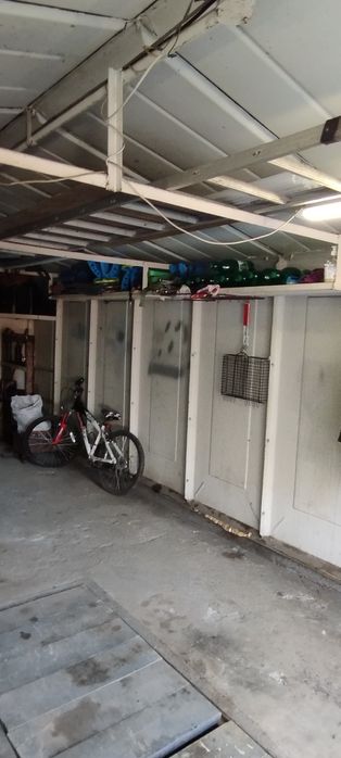 Гараж 30м есть свет