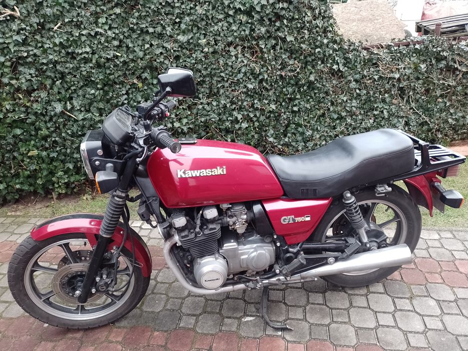 Motocykl Kawasaki GT750