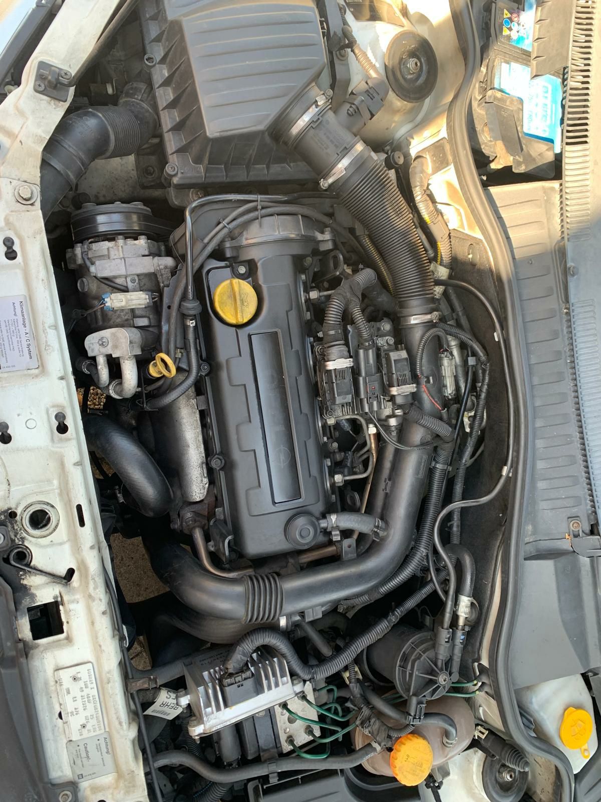 Vendo Opel corsa C 1.7 dti
