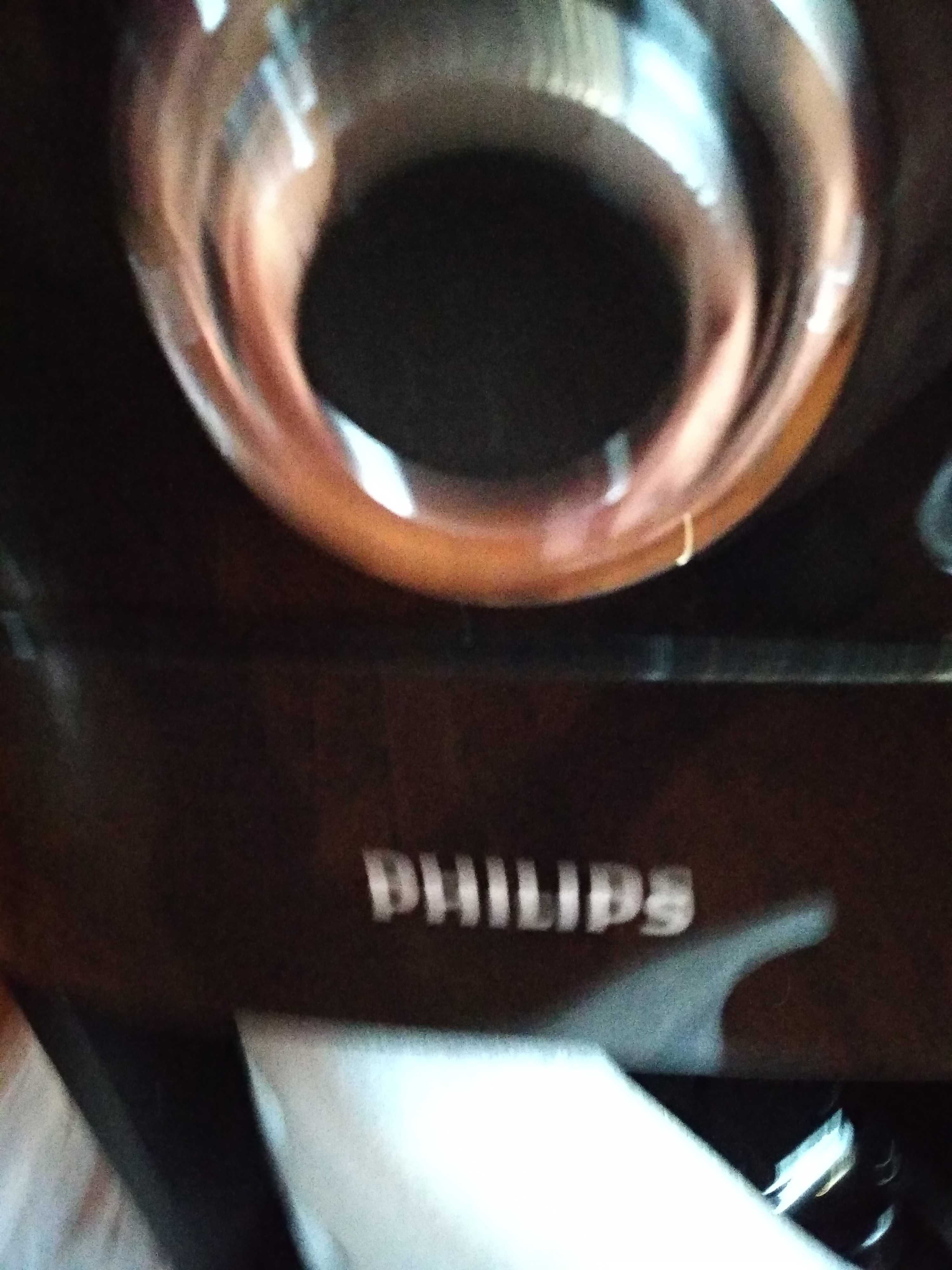Кавова машина брендового виробника PHILIPS з Німеччини.
