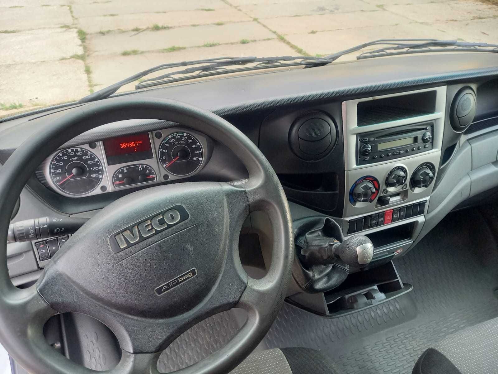 Iveco Daily 35 C  3.0 diesel Konterer Winda Koła Blizniak 2011 rok