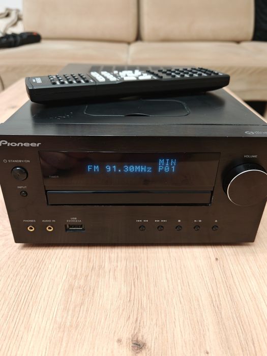 Mini wieża amplituner Pioneer X-HM70. CD FM Radio internetowe DLNA