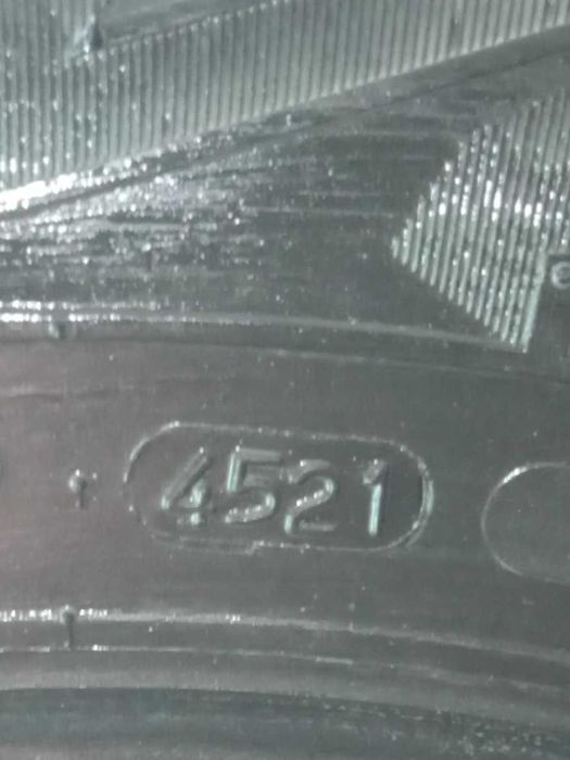 Зимові шини Nokian Nordman 195-65-15  в чудовому стані,