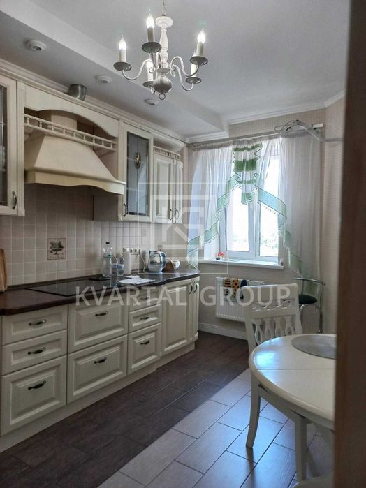 Без КОМІСІЇ!!! 83м2 Двокімнатна квартира з ремонтом і меблями. ЦЕНТР