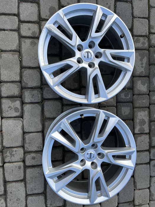 Alufelgi 5x108 18 cali Volvo XC90 S40 V40 xc60 v60 v90 v70 otwór 67.1