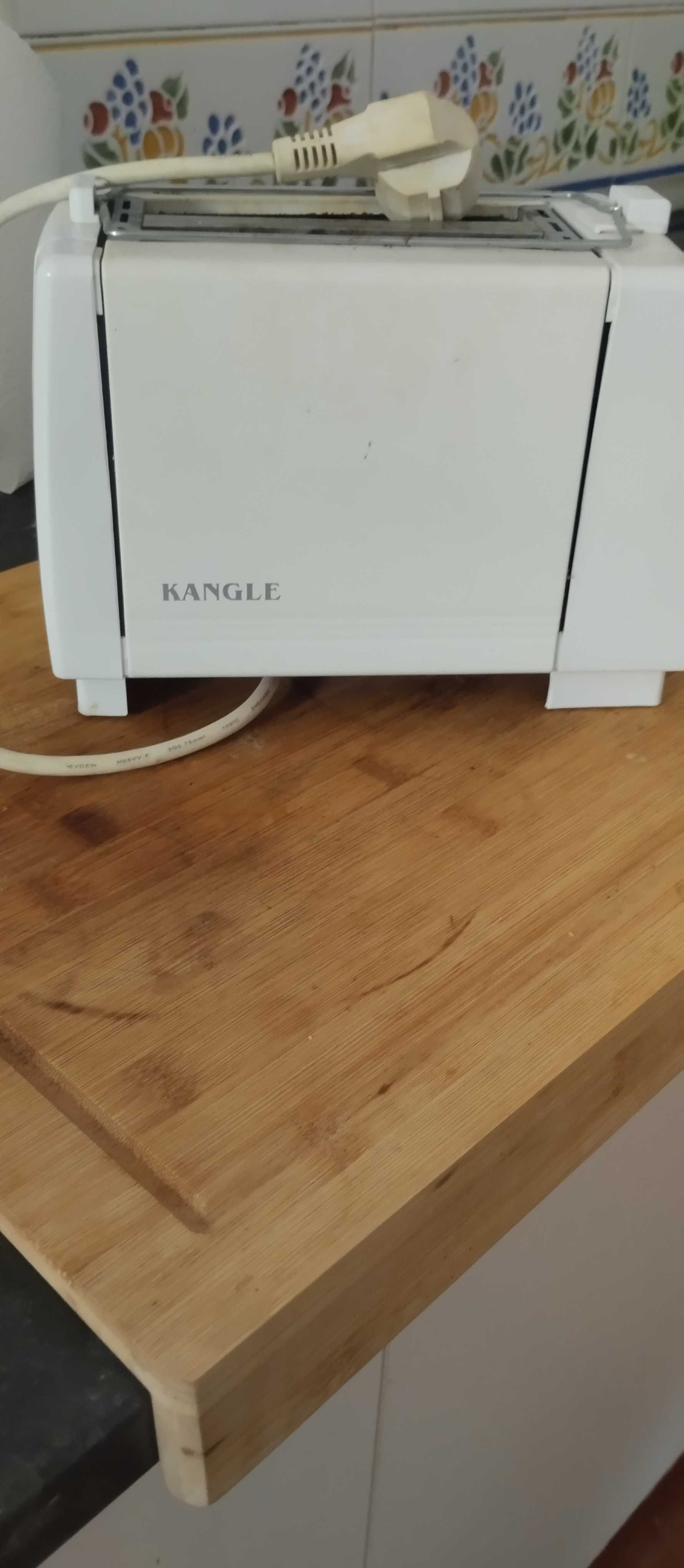 vendo Torradeira Marca  Kangle