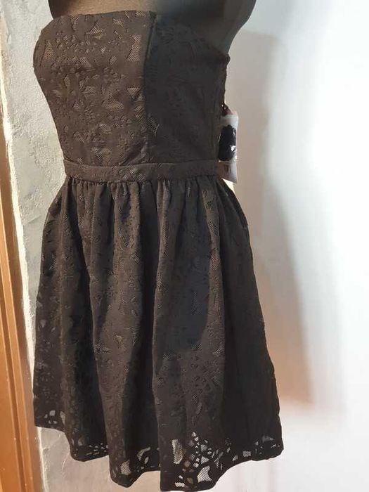 150 Koronkowa sukienka koktajlowa Naf Naf r.40