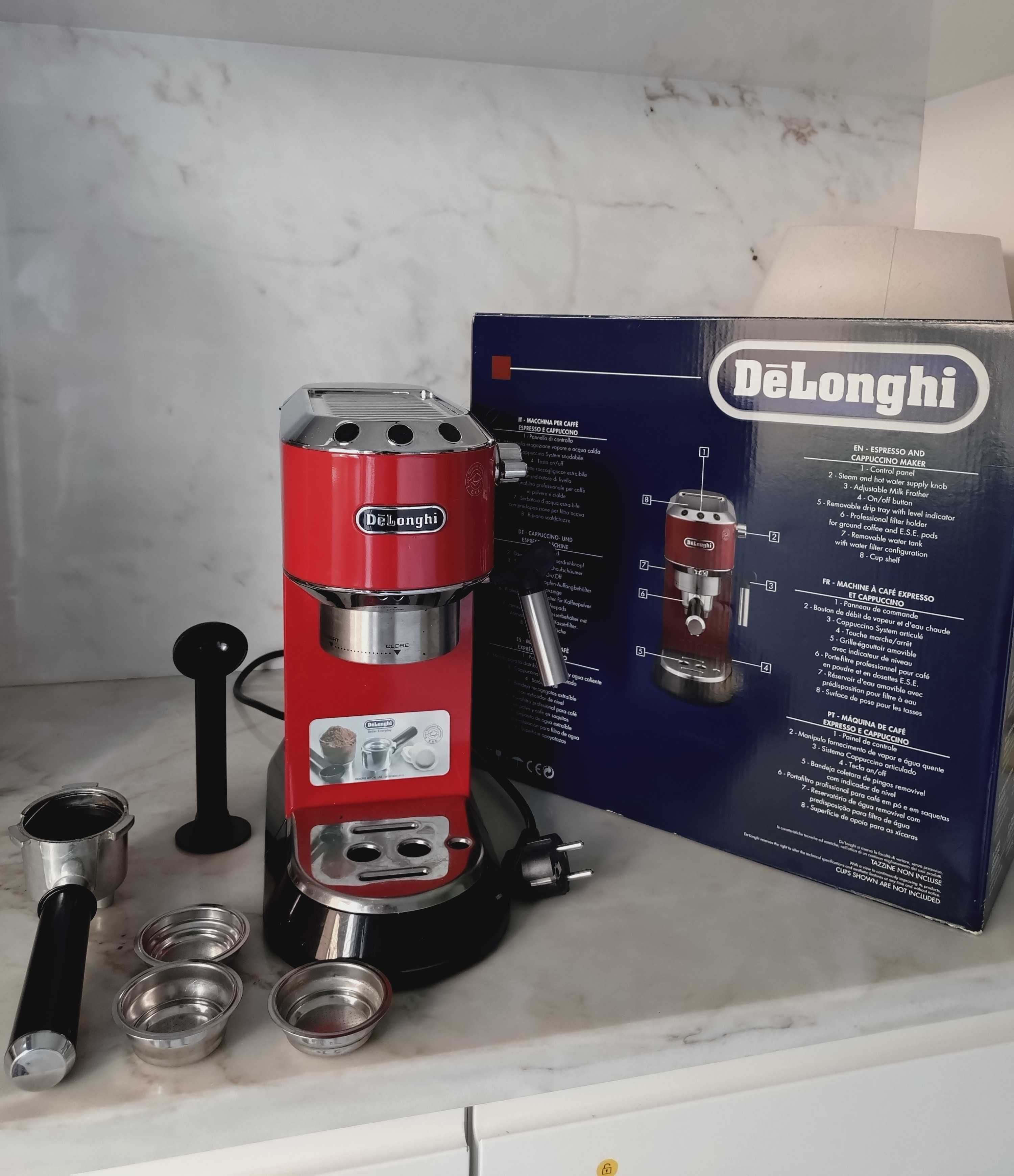 Máquina café expresso Delonghi