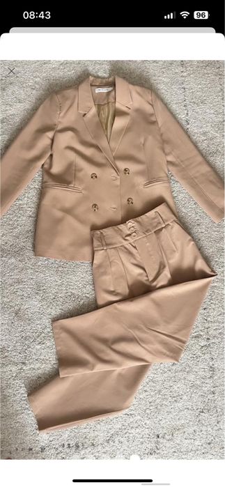 Жіночий брючний костюм як Zara, M