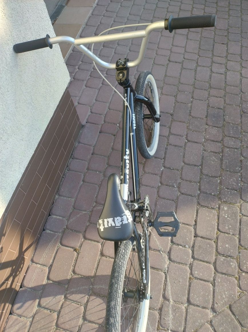 BMX Tabu gravity 2.0