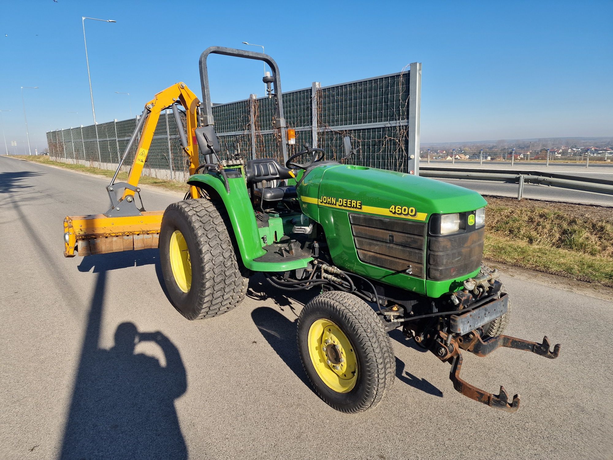 Traktor John Deere 4600 super stan z Gwarancją  Zarejstrowany