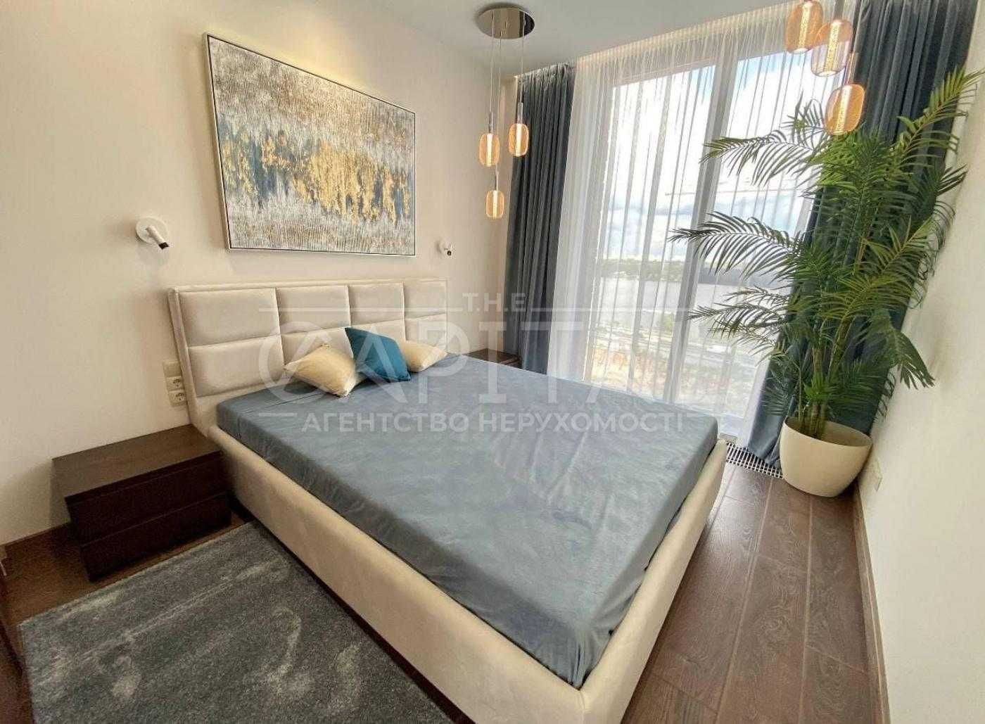 Срочно! Продам 144м2 в ЖК Рыбальский с 2 террасами. Подол. Торг.