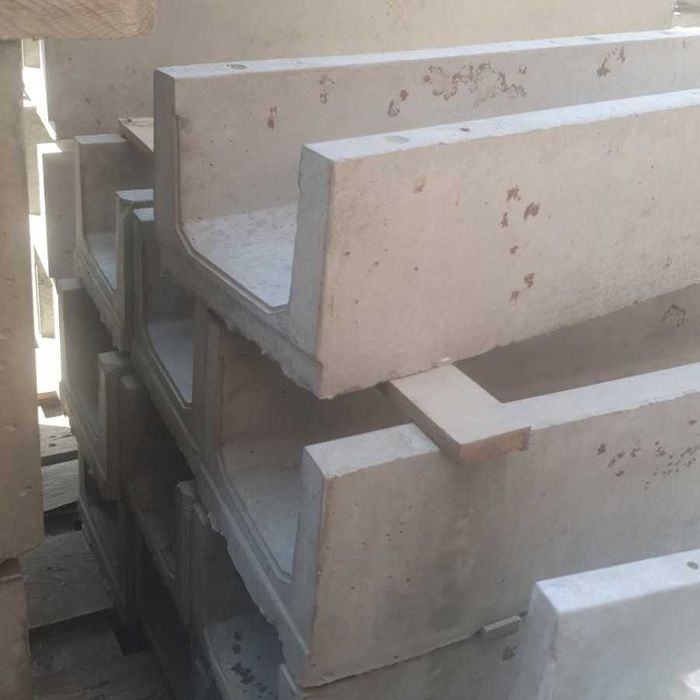 Лоток бетонний з чавунною решіткою для водовідведення доставка