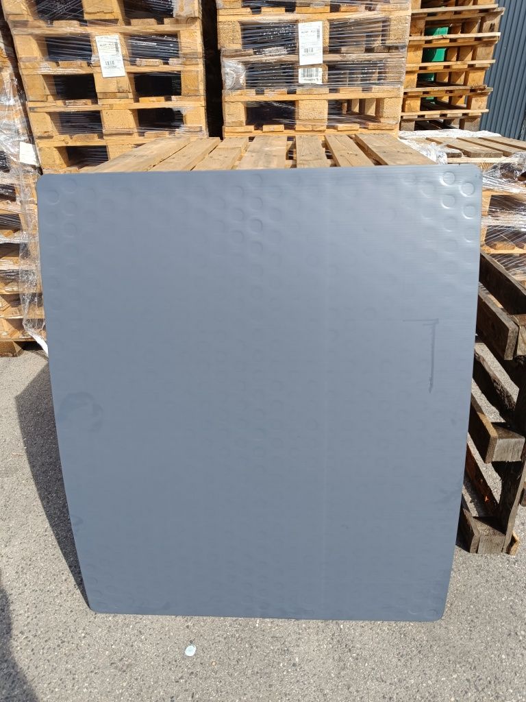 Przekładka plastikowa 120x100. Mocna solidna tanio do  podbicia ścian.