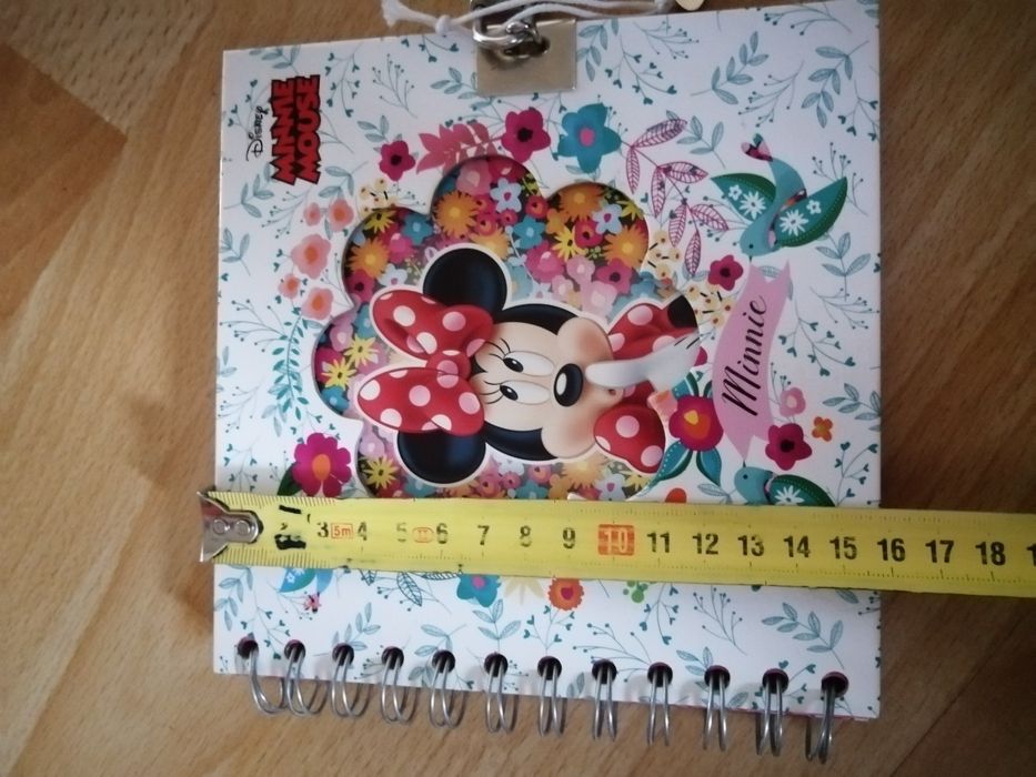 Notes pamiętnik zeszyt z kłódką Minnie
