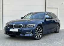 BMW Seria 3 4x4 elektryczny hak panorama webasto aktywny tempomat klucz LCD FV23%