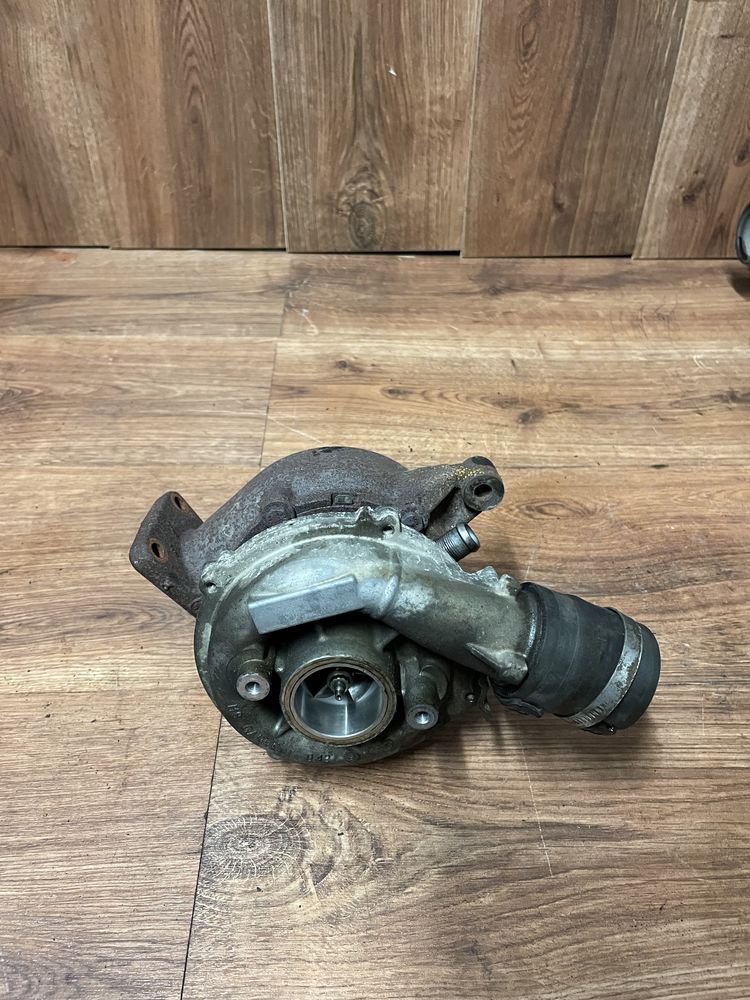 Turbo turbosprężarka 2.0 D Volvo C30 S40 II V50