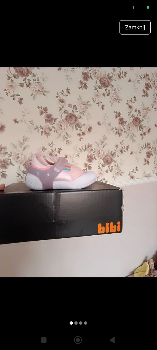 Buty Bibi nowe 28