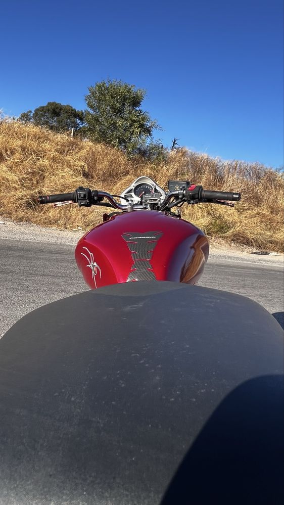 Vendo honda hornet 600