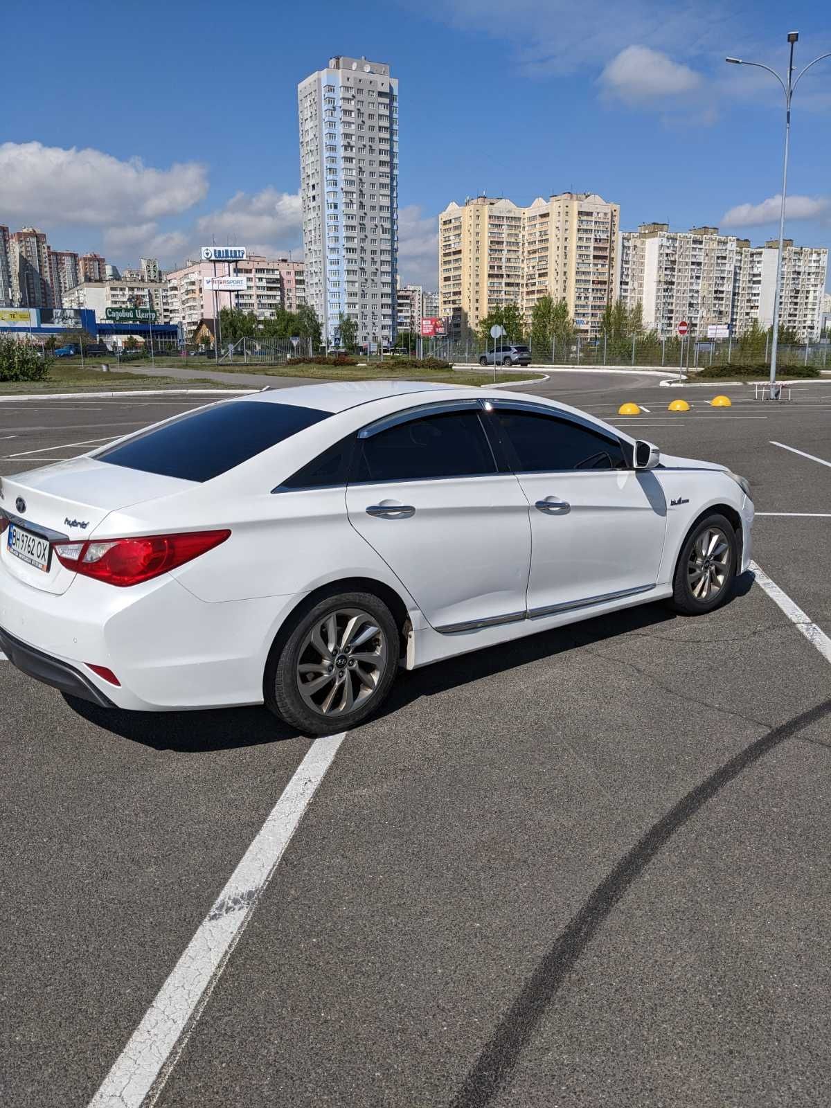 Hyundai,Sonata,2013, Гибрид,2.0,бензин,электро,Корея.