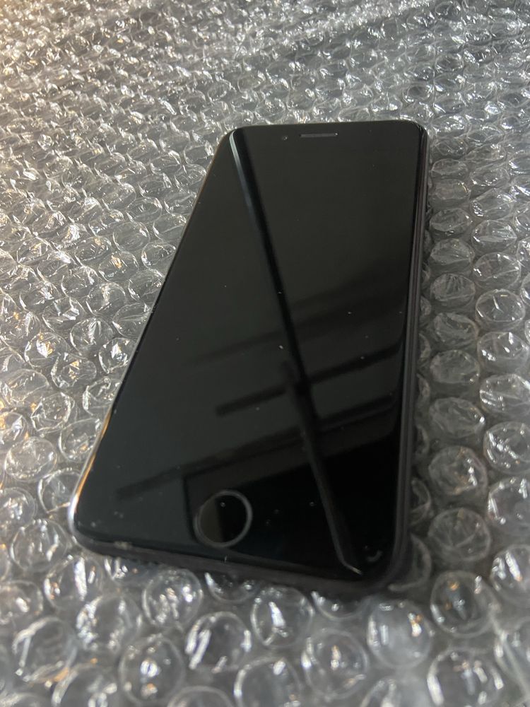 Apple Iphone 7 32gb.