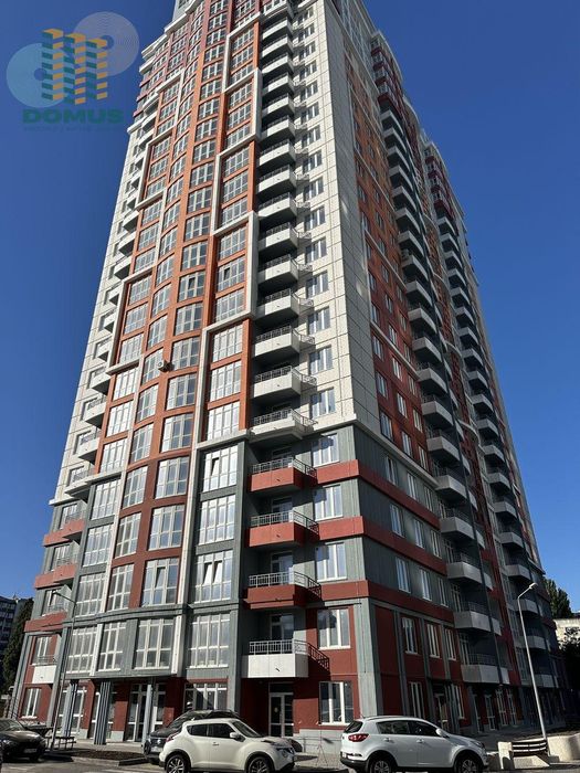 Продам 2 комн в ЖК 4 Сезона! Проспект Гагарина/ Шевченко!