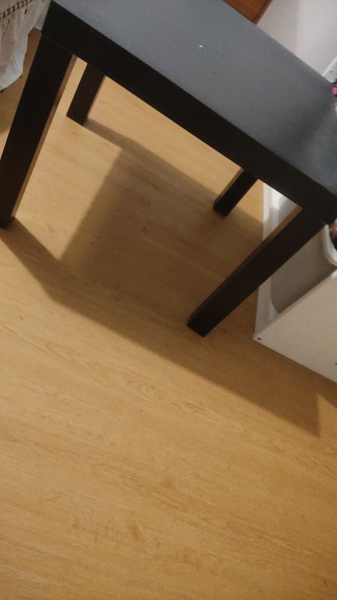 Mesa de apoio LACK da IKEA