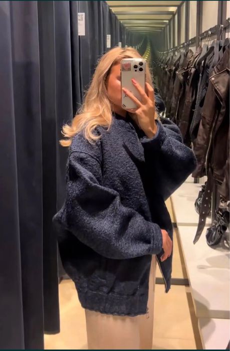 Zara жіноча куртка-бомбер