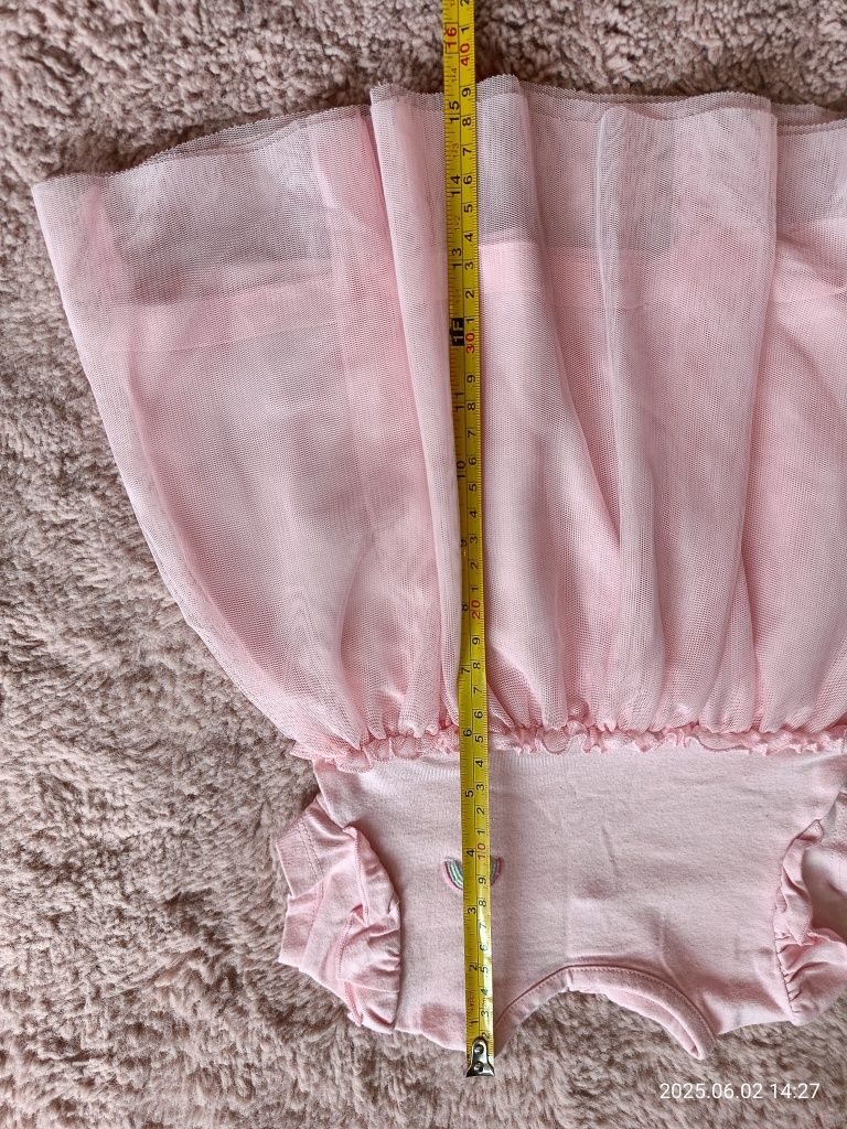 Śliczna różowa sukienka z tiulem, Primark, rozmiar 68