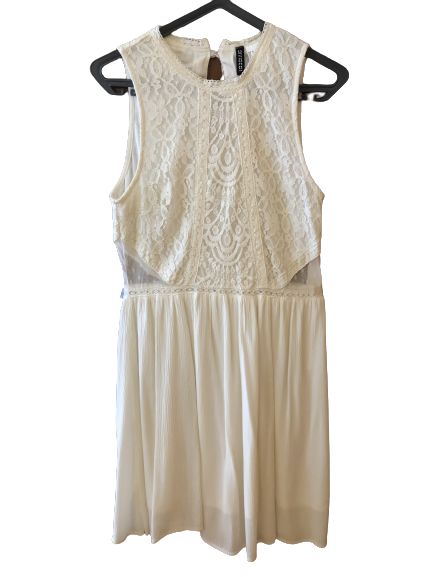 Vestido Branco Rendado H&M - NOVO