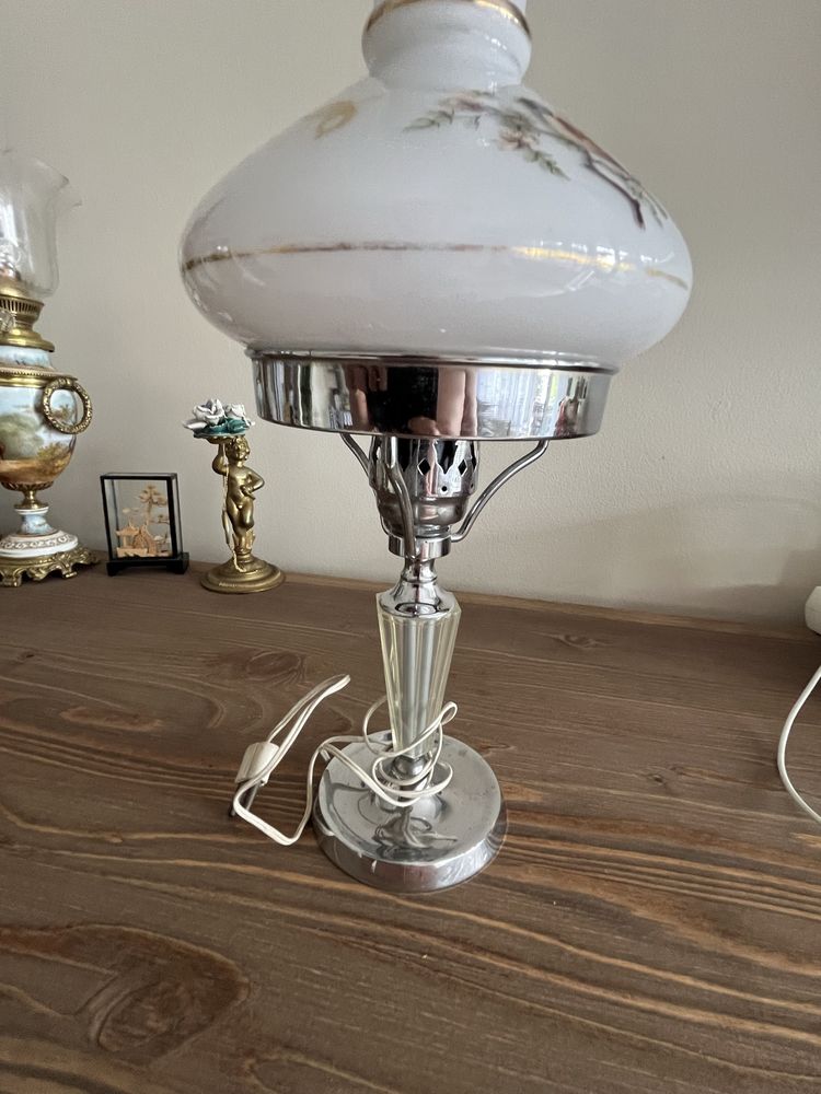 Stylowa lampa elektryczna zdobienia dekoracja
