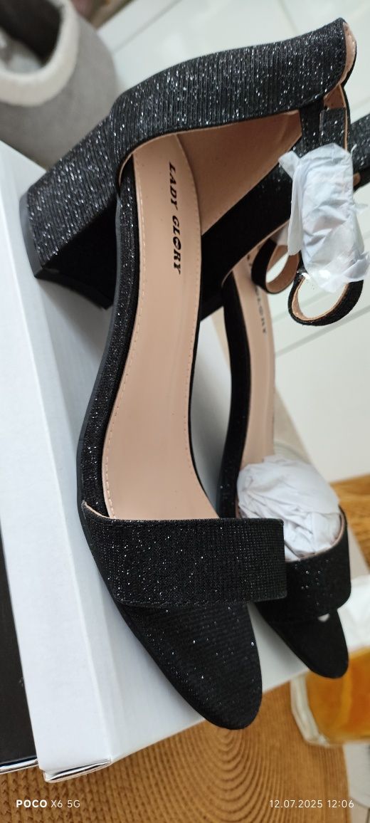 Buty damskie czarne