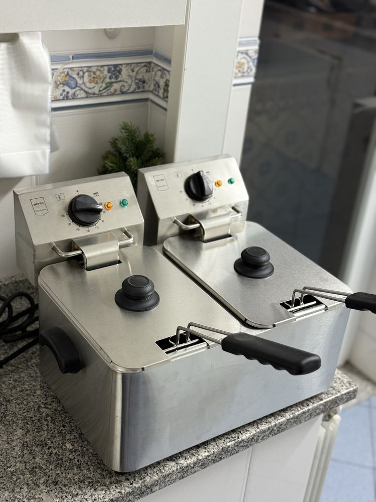 FRITADEIRA   DUPLA  ELETRICA NOVA