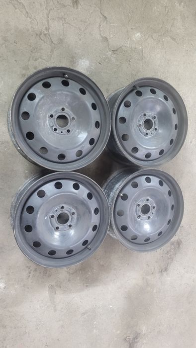 Felgi stalowe 17" 5x108 7J et50 renault Espace Velsatis