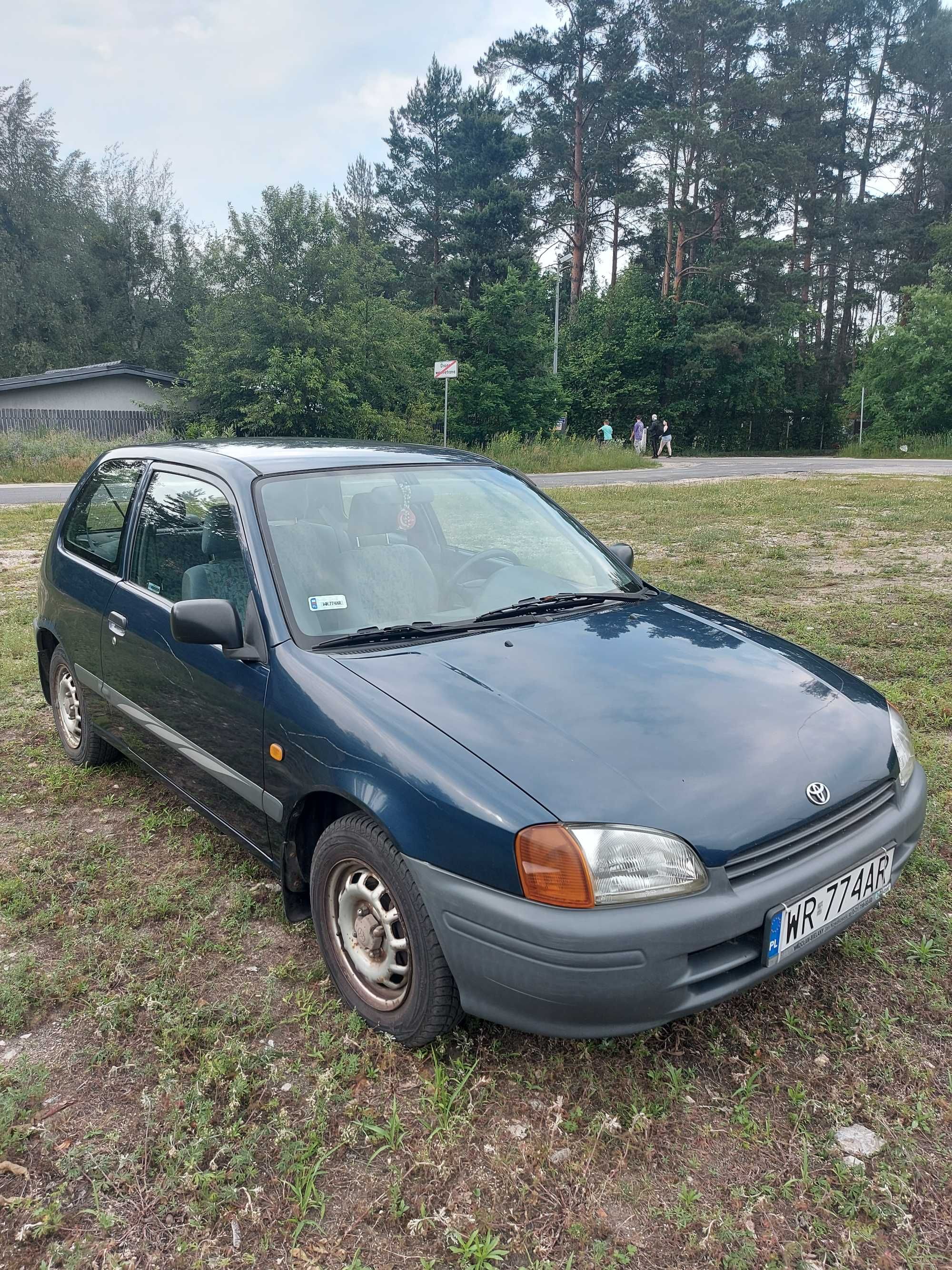 Toyota Starlet 1997 rok 1,3 benzyna