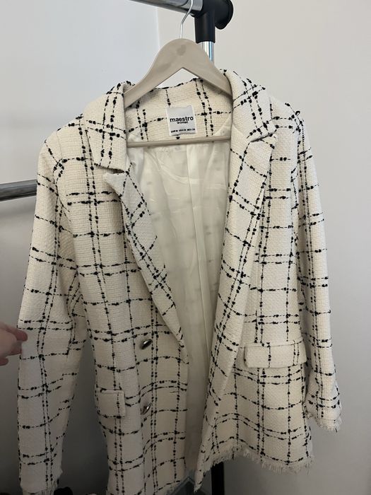 Піджак жіночий.