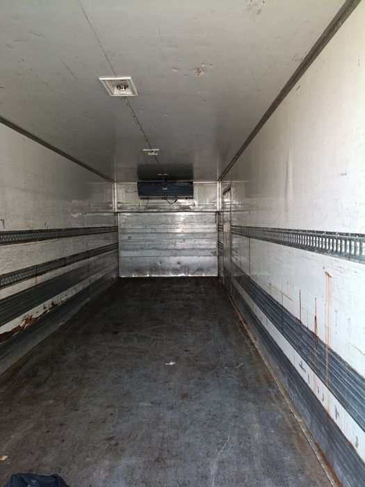 Chłodnia 9m izoterma kontener transport