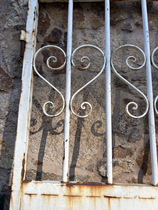 Portao ferro antiguidade