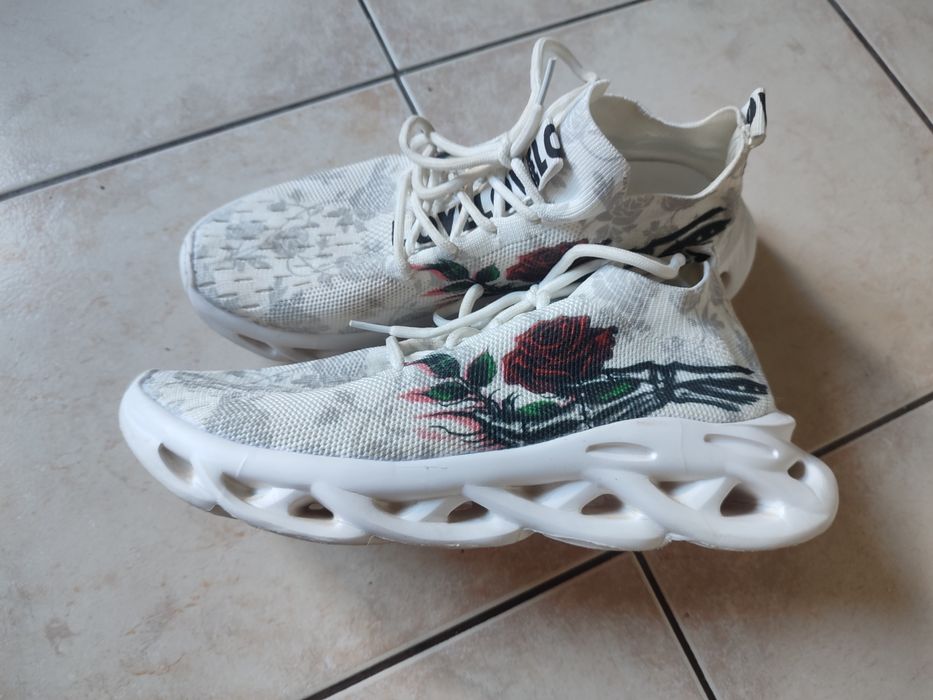 Lekkie damskie buty sportowe 41