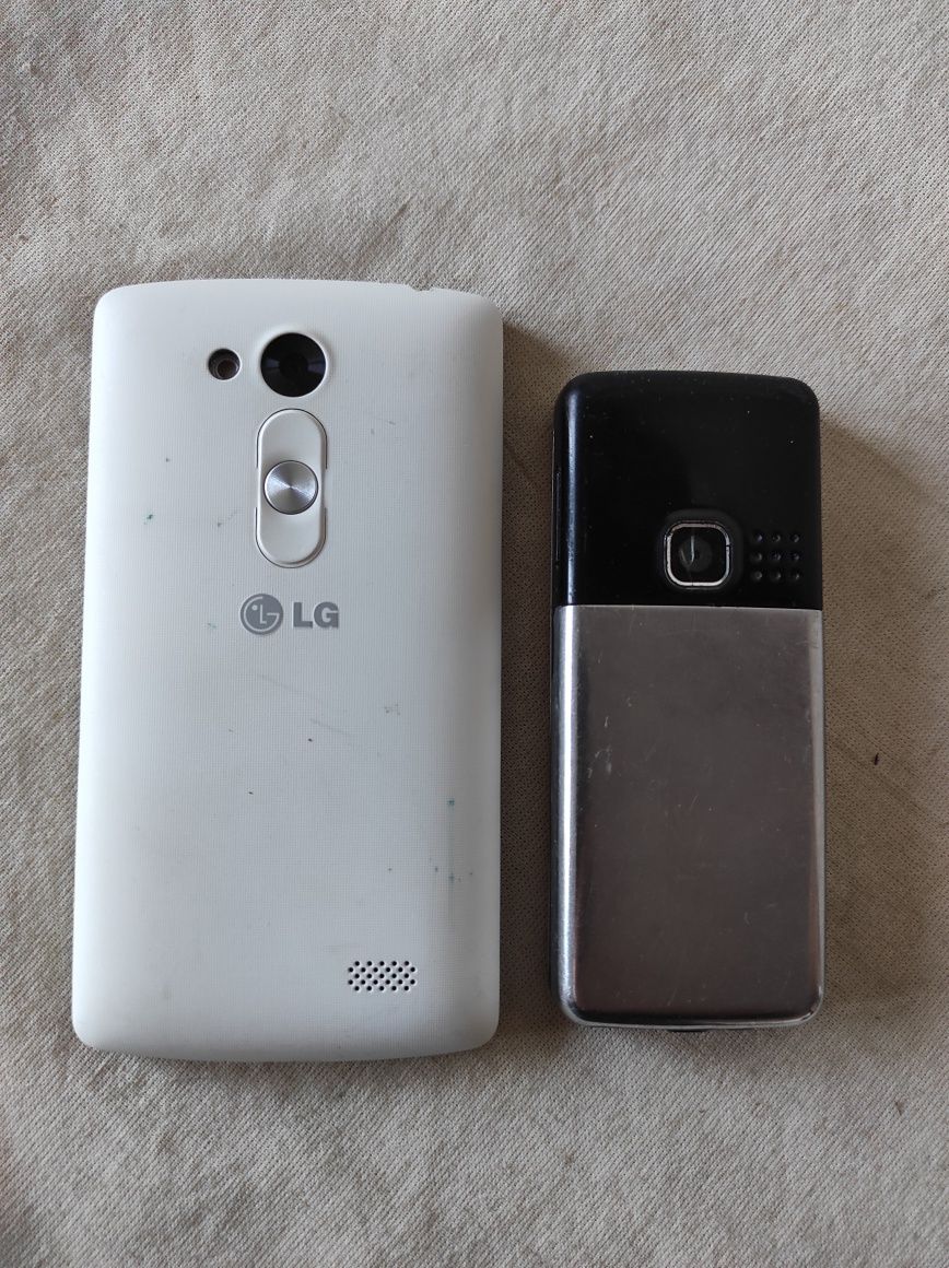Zestaw starych telefonów Nokia LG