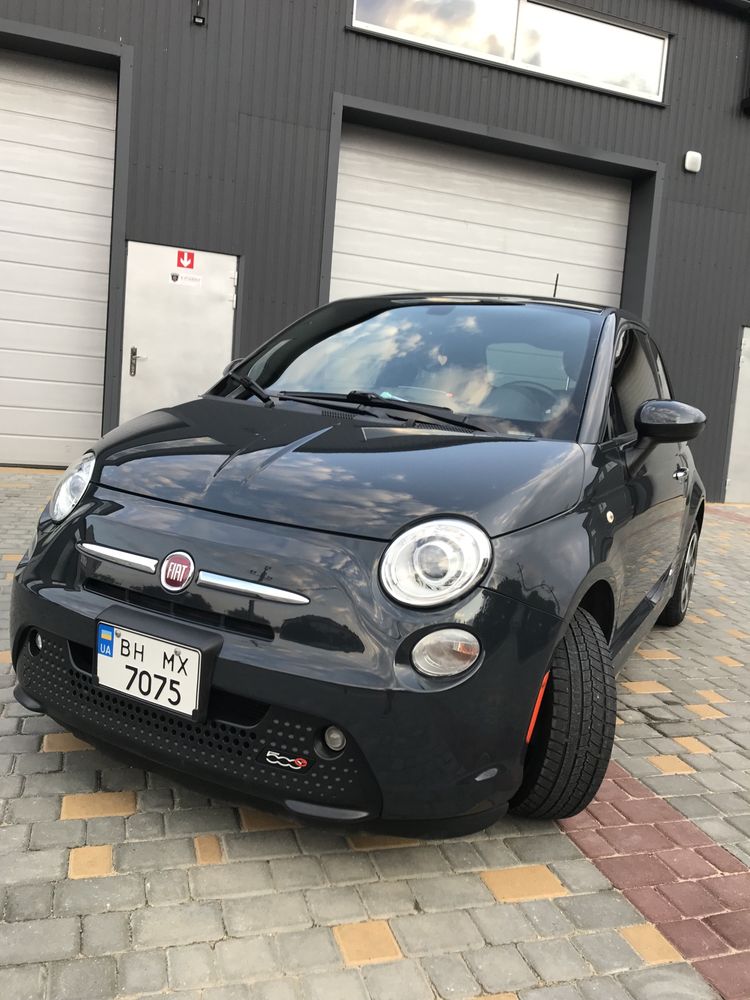 Продам Fiat 500e 2017 року випуску, без ДТП