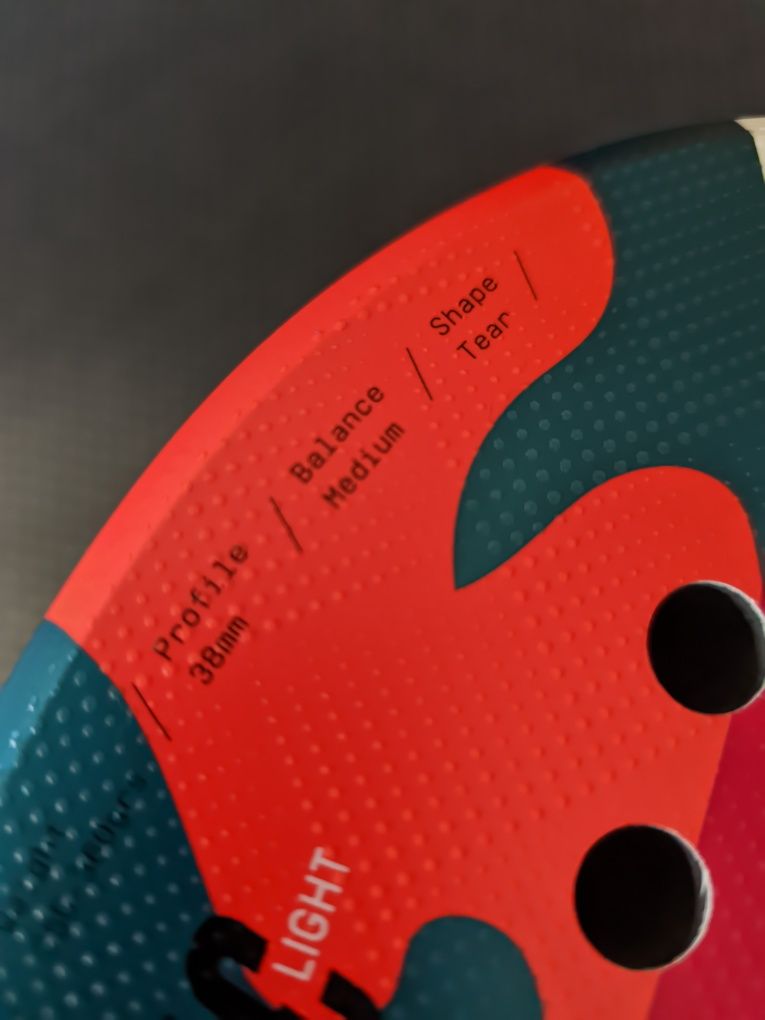 Bullpadel Ionic Light