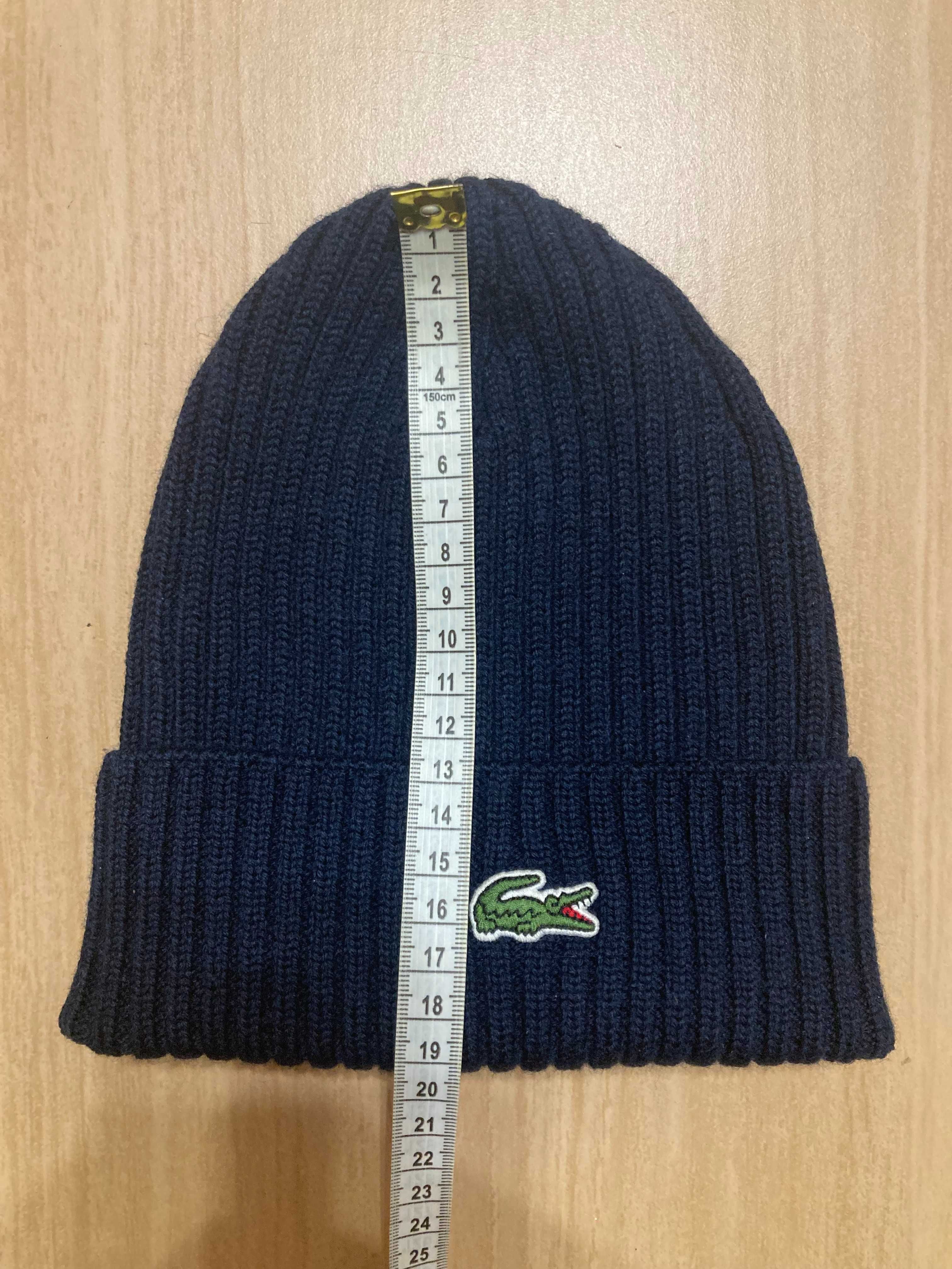 Шерстяная шапка бинни Lacoste. Размер универсальный