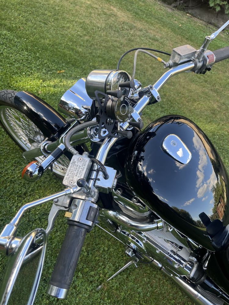 Suzuki intruder vs800 od motocyklisty+ubranie .filmik