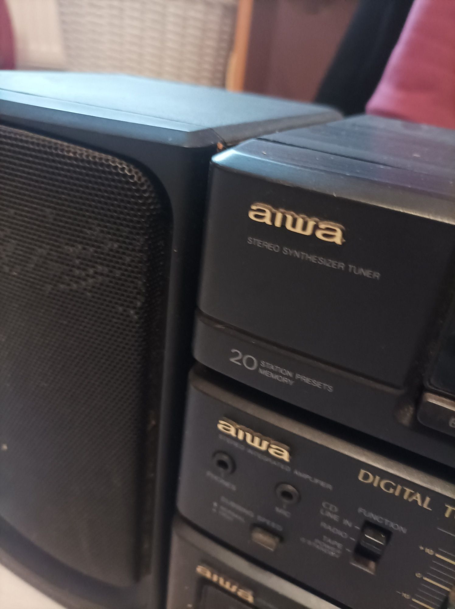 Музичний  центр Aiwa