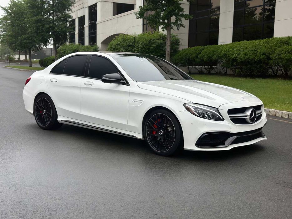 Mercedes-Benz C-Class AMG C 63 S      2017