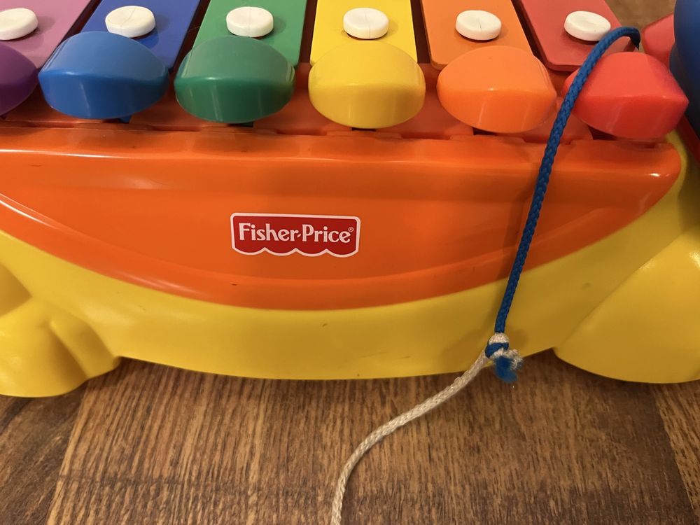 Dziecięce cymbałki firmy FisherPrice