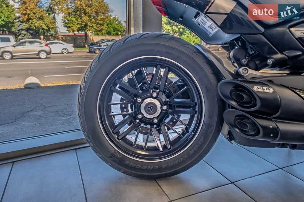 Triumph Rocket 3 2020