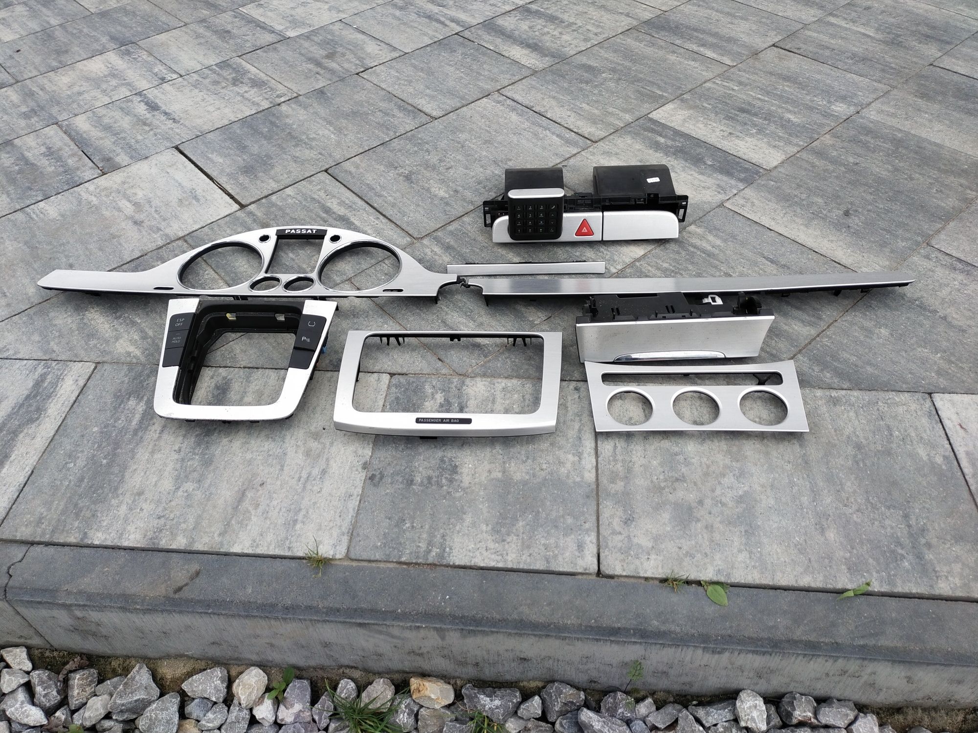 VW Passat b6 komplet dekorow
